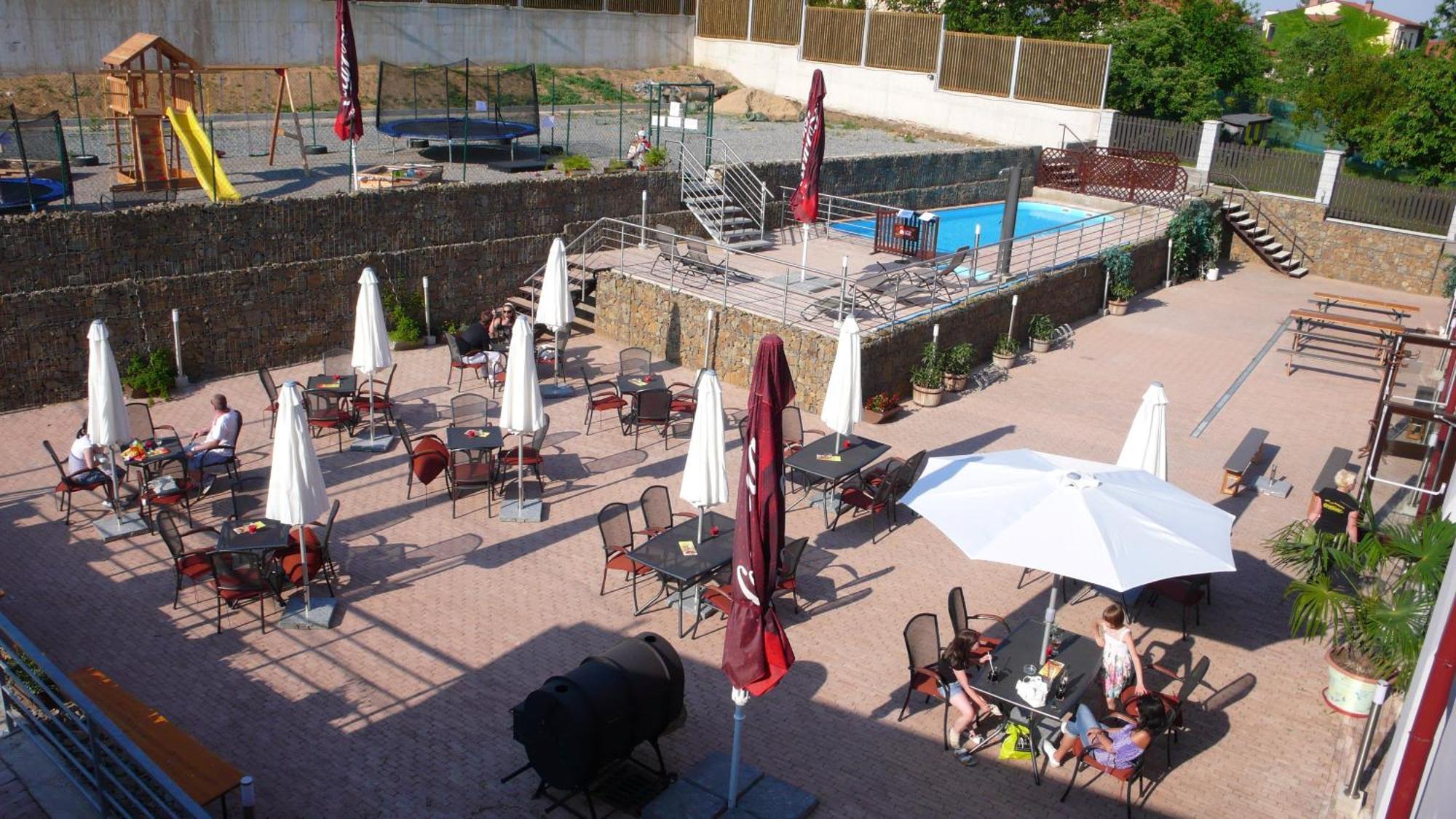 Hotel Zebetinsky Dvur Brno Exterior foto