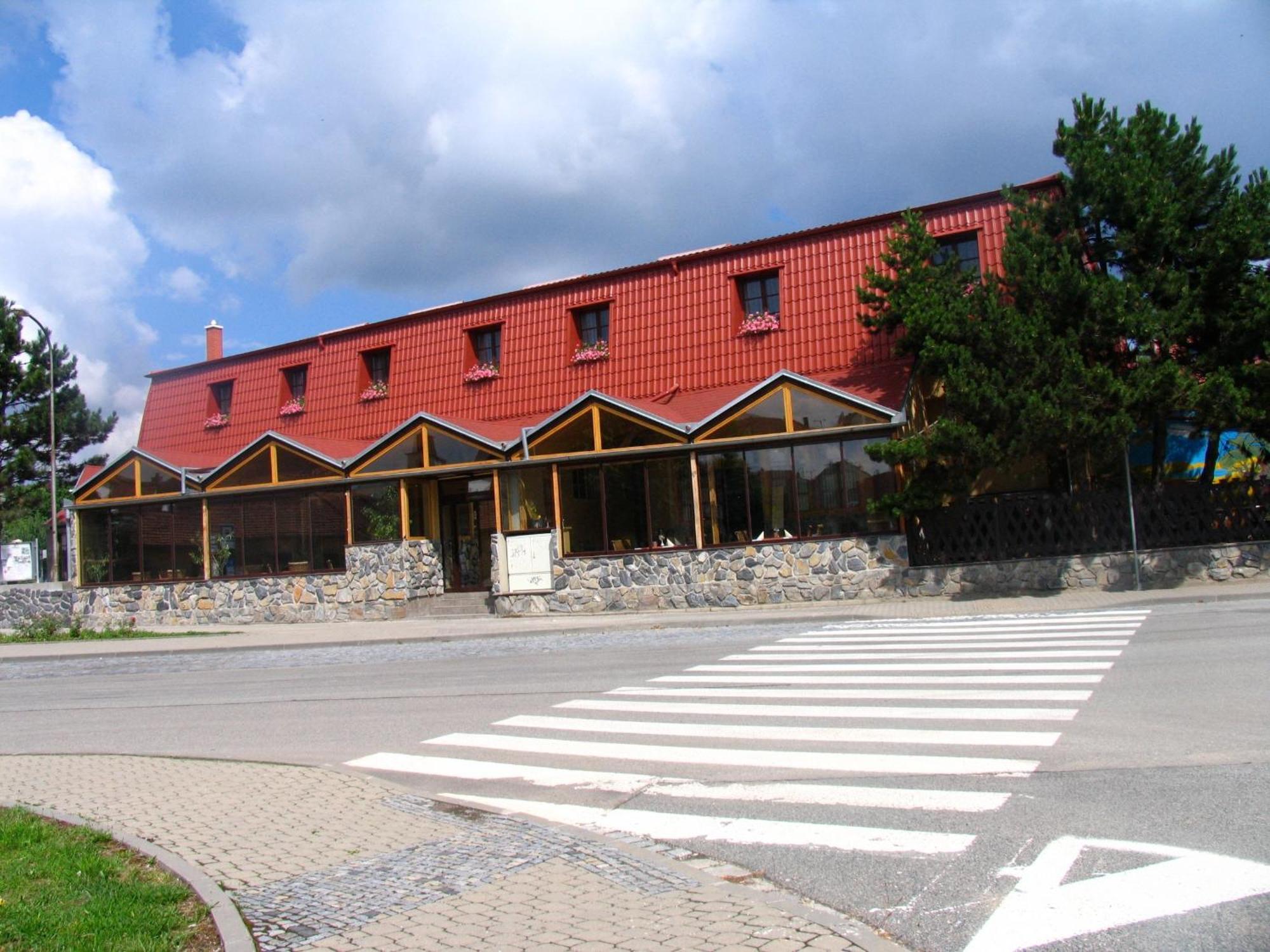 Hotel Zebetinsky Dvur Brno Exterior foto